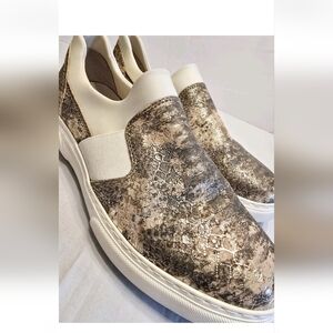 JOHNSTON & MURPHY Noelle Slip-on Snake Print Leather/Neoprene Women's Sz 9.5 EUC